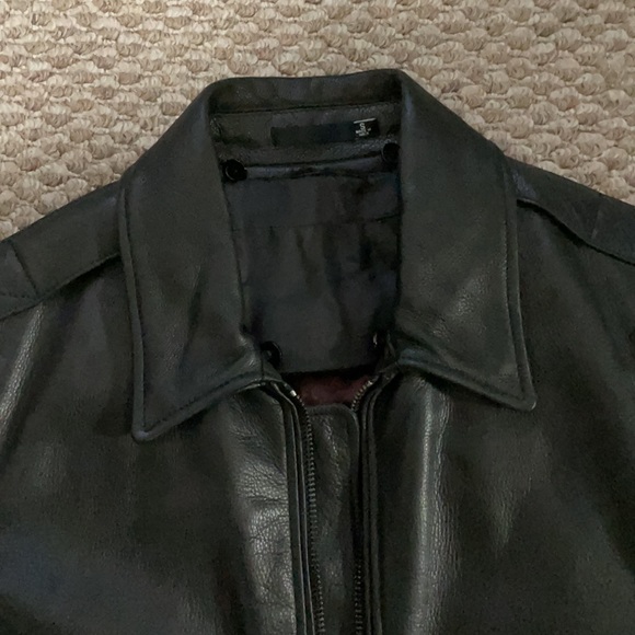 BLK DNM Leather bomber jacket w/ shearling collar - Picture 4 of 6